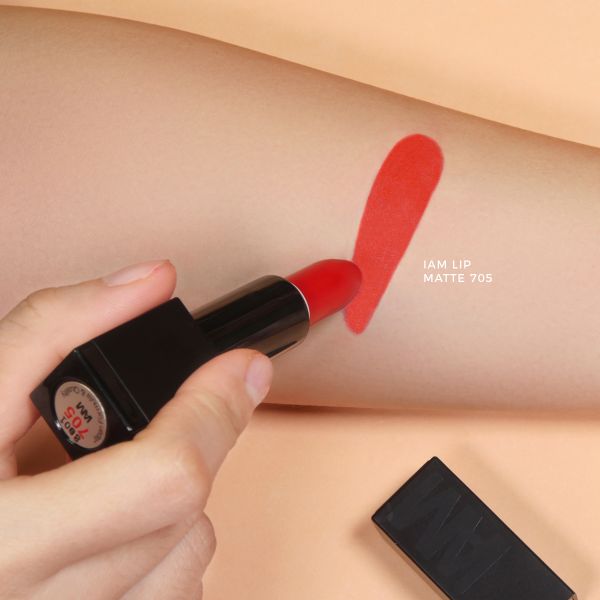  Son thỏi IAM LIP MATTE - Màu Đỏ Cam - SCARLETTA 705 