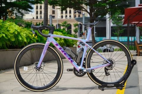 Madone SLR 9 AXS Gen 8