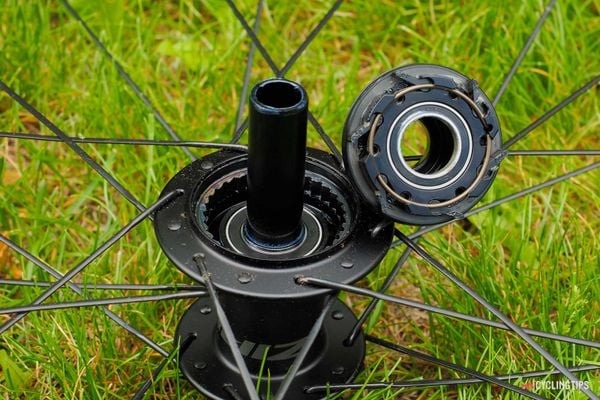 ZIPP 404 Firecrest Carbon Tubless Disc [Thắng đĩa]