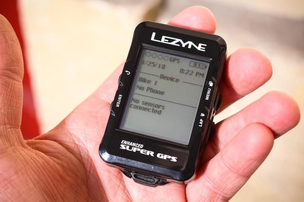 Đồng hồ tốc độ xe đạp Lezyne Super GPS | Ride Plus