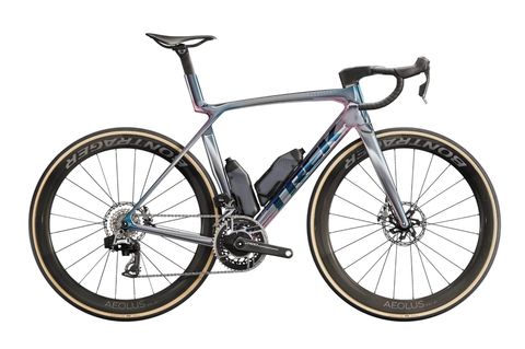 Xe Đạp Đua Project One ICON | Madone SLR 9 AXS Gen 8 Interstella