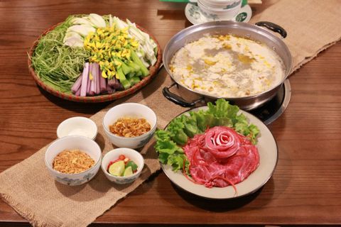 Lẩu cua đồng sông Cửu Long