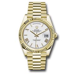 Đồng hồ Rolex Yellow Gold Day-Date Fluted Bezel White Bevelled Roman Dial President Bracelet 228238 wrp 40mm