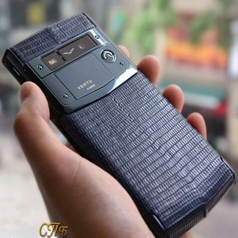 Vertu Signature Touch da Kỳ Đà cũ