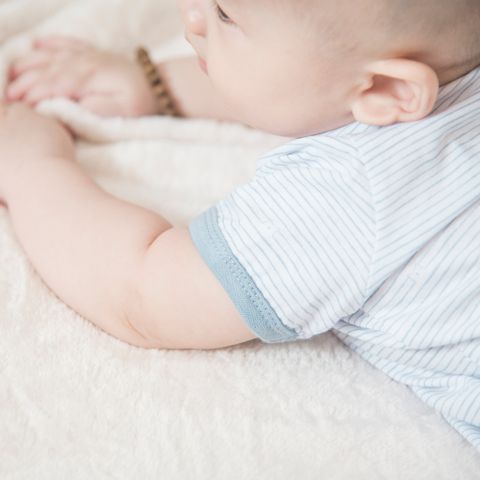 Bộ quần áo sơ sinh ngắn Sọc xanh