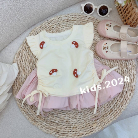  SET202449- Áo + chân váy 