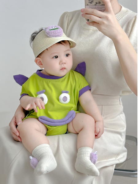  SET202450- Áo , nón , vớ 