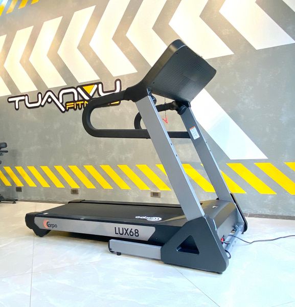 Máy chạy bộ Carpo LUX68, may chay bo Carpo LUX68