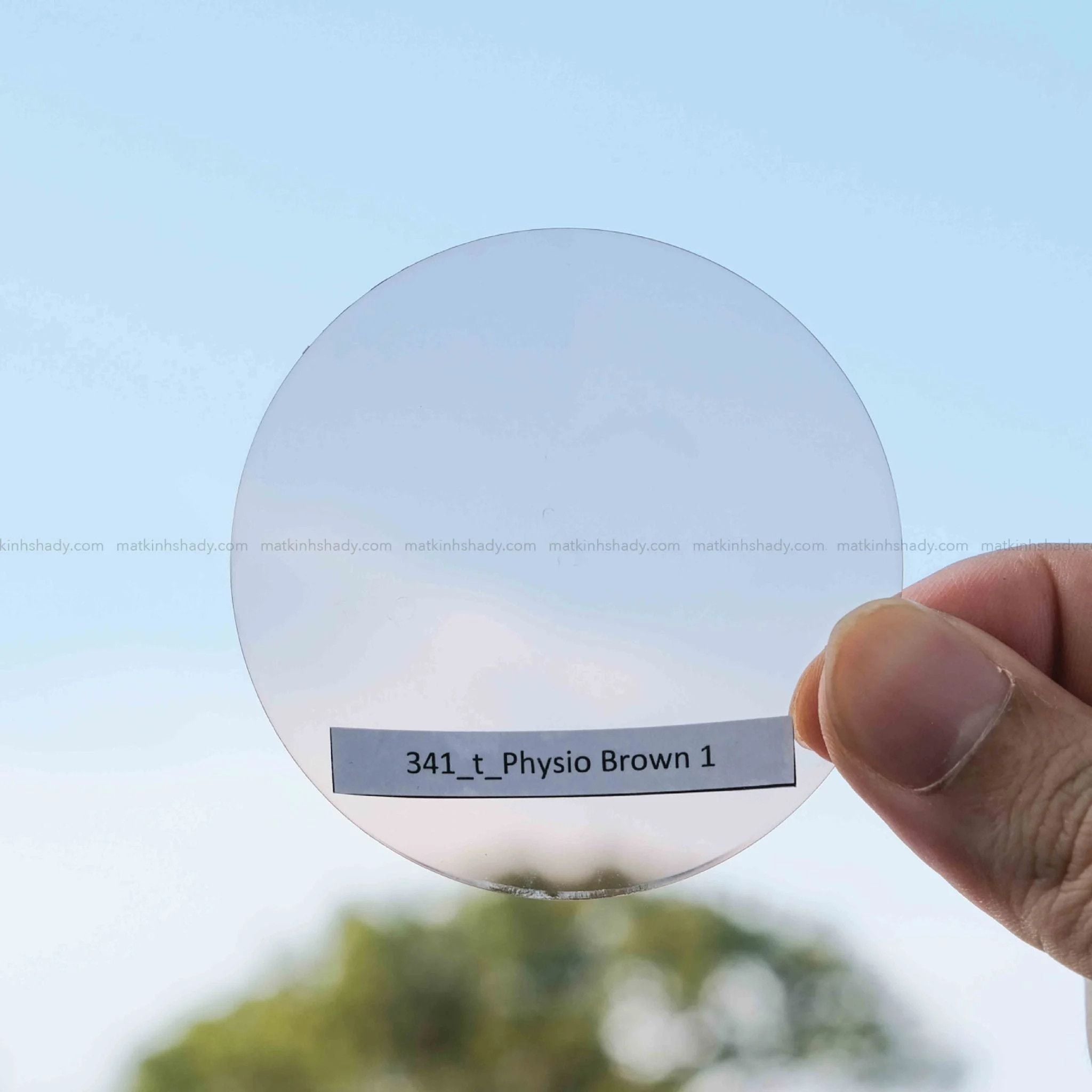  Tròng Kính Râm Cận Essilor Suntints Blue UV MaxAz 