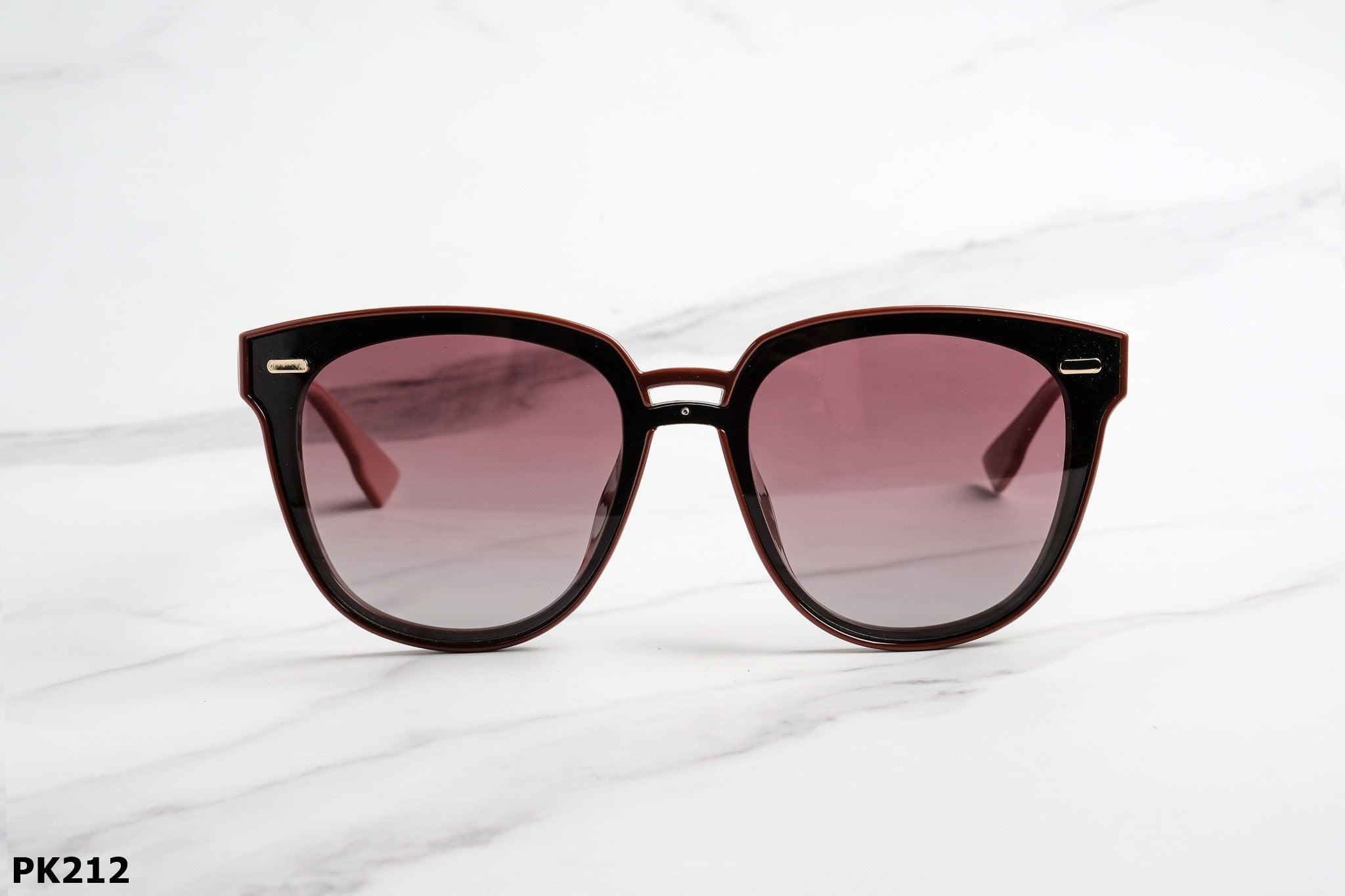  Kính Mát PK212 