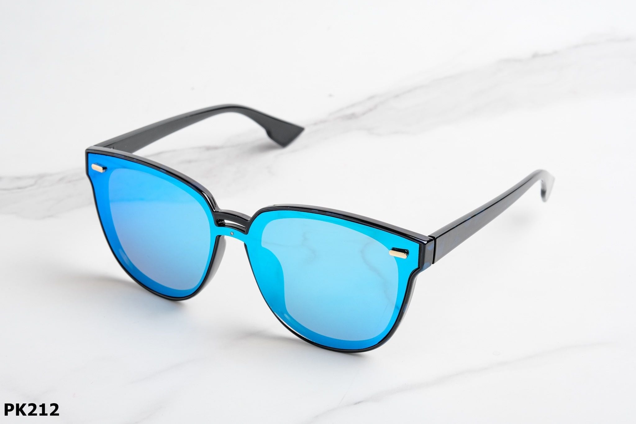  Kính Mát PK212 