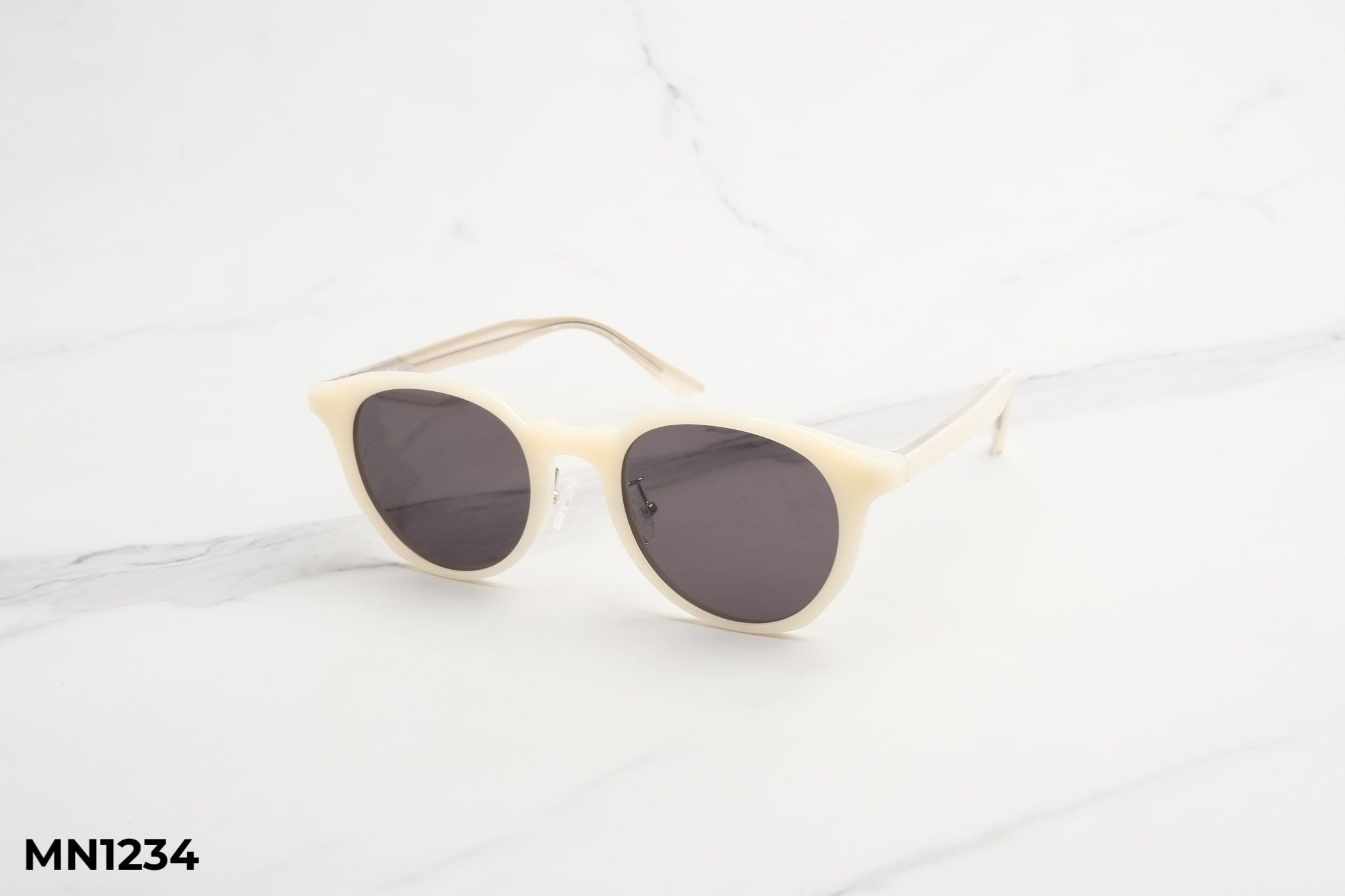  Kính Mát MN1234 