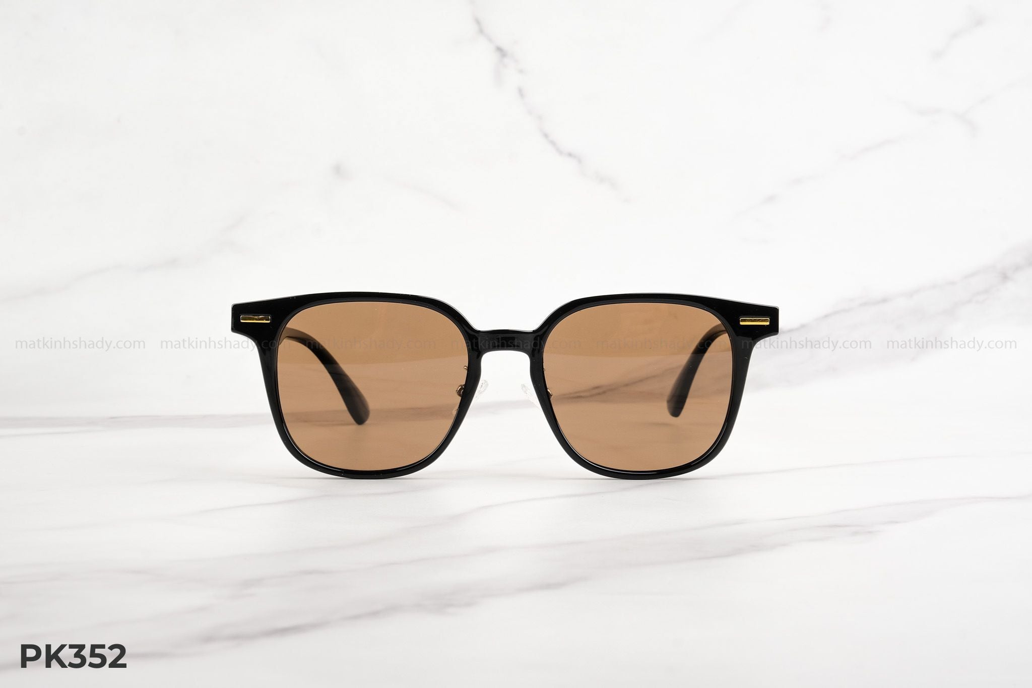  Kính Mát PK352 