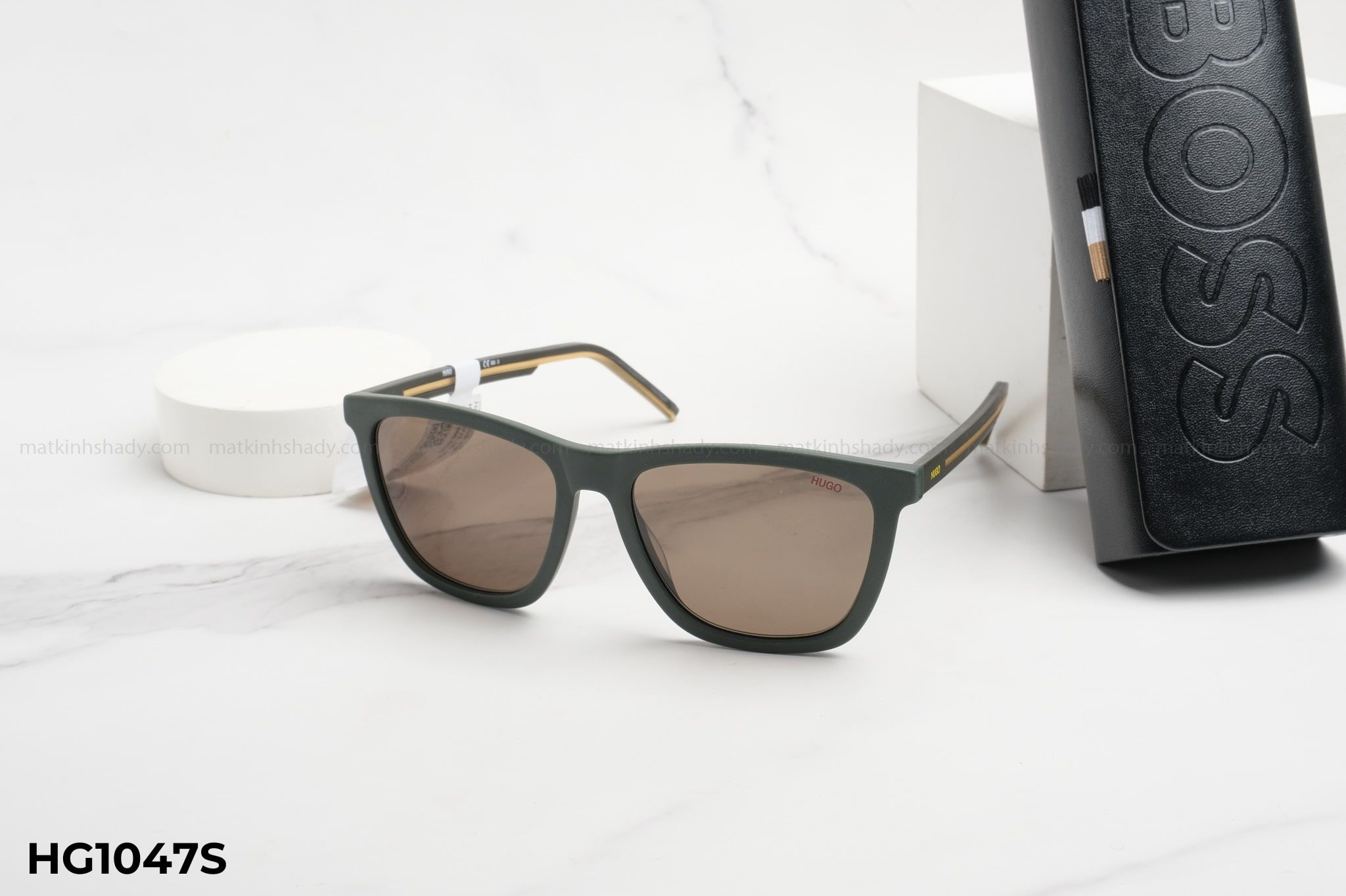  Hugo Boss Eyewear - Sunglasses - HG1047/S 