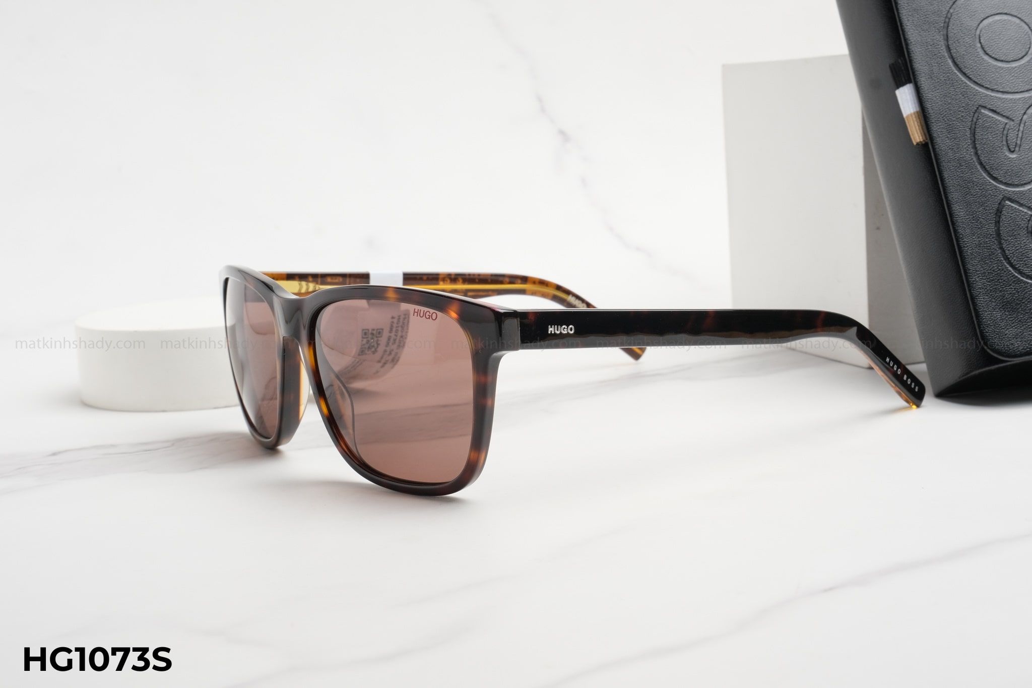  Hugo Boss Eyewear - Sunglasses - HG1073S 