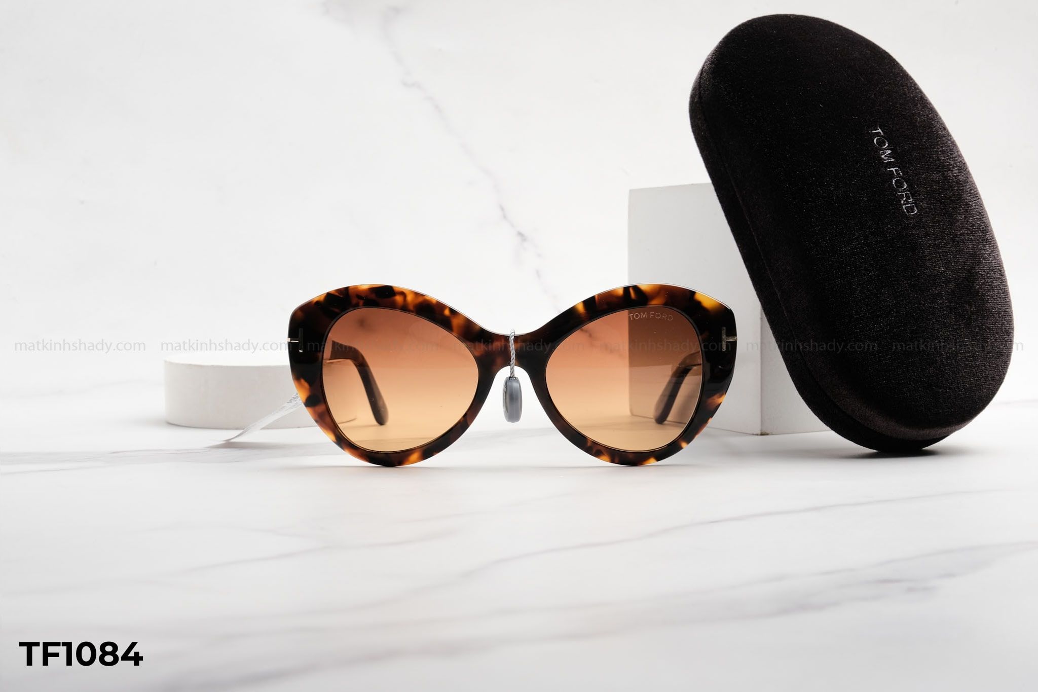  Tom Ford Eyewear - Sunglasses - TF1084 