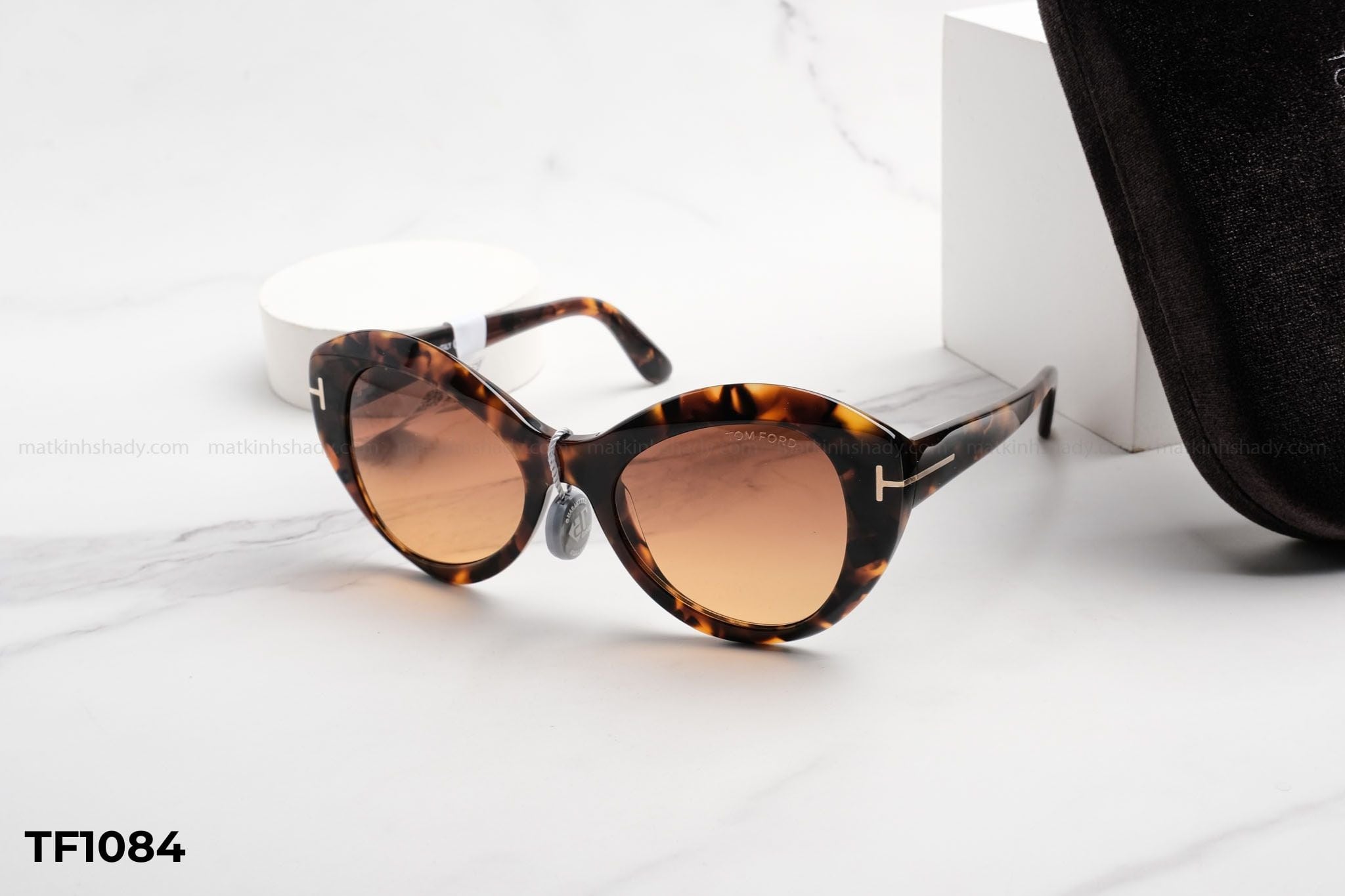  Tom Ford Eyewear - Sunglasses - TF1084 