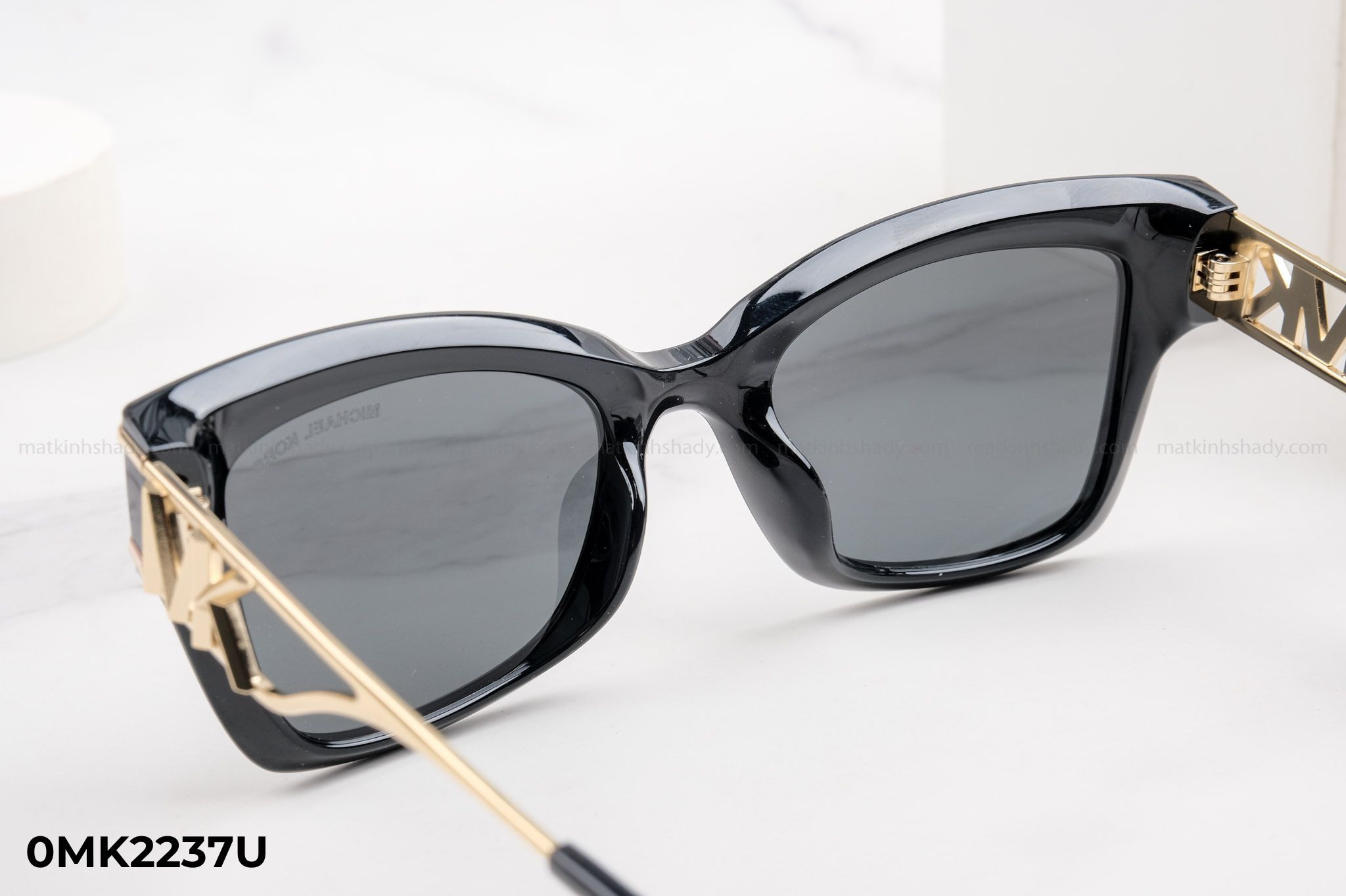【送料&関税込】Michael Kors 0mk2237u Sunglasses Michael Kors Eyewear - Sunglasses - 0MK2237U