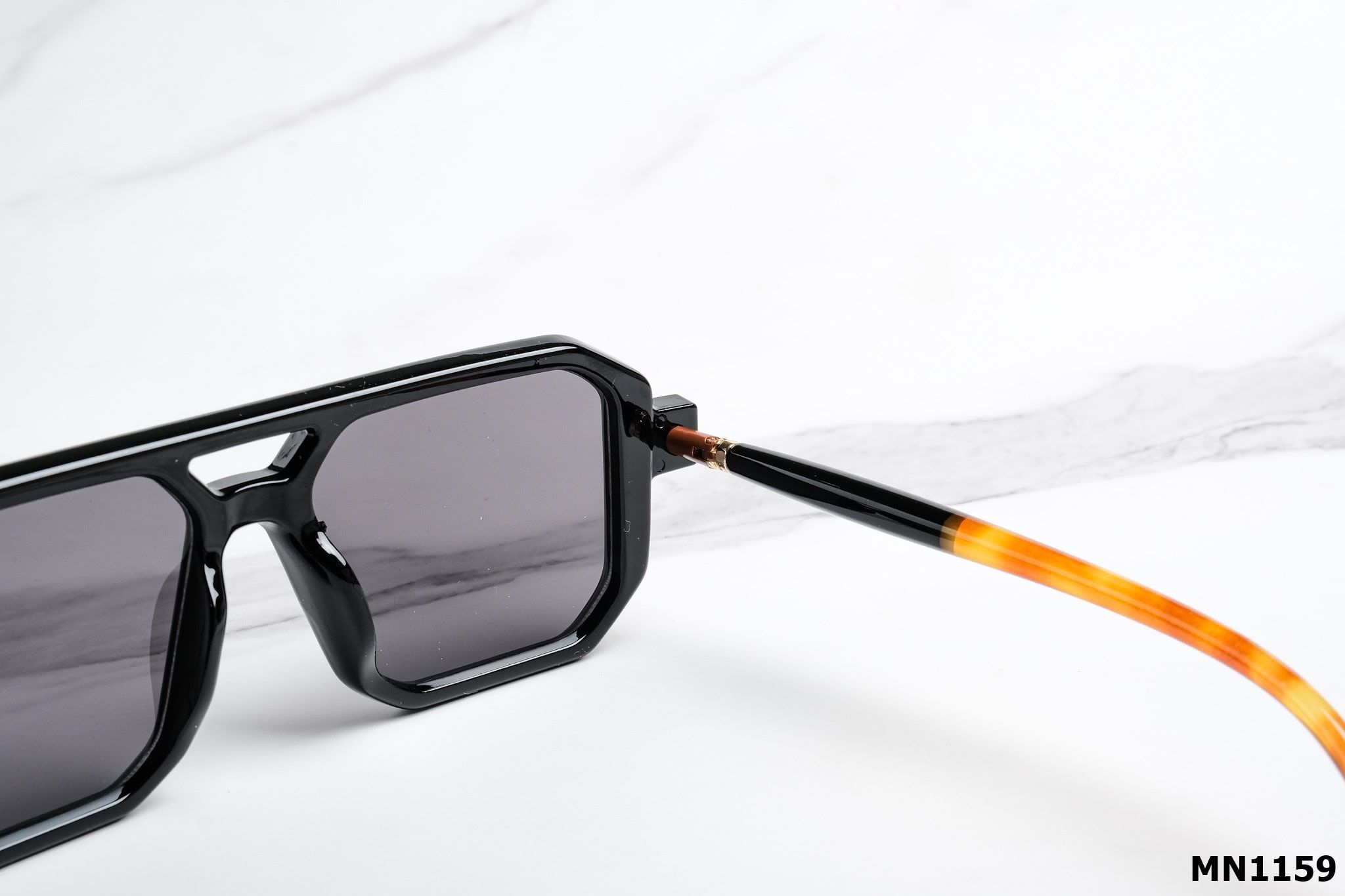  Kính Mát MN1159 