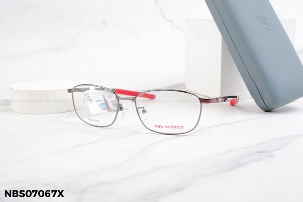 NBS07067X gọng kính chính hãng new balance, top gọng đẹp, gọng thời trang, gọng nam nữ unisex, gọng kính trẻ em, gọng kính em bé, gọng kính cận, gọng kính giả cận chống bụi, kiểu dáng vuông