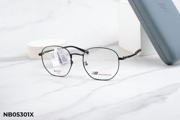 NB05301X gọng kính chính hãng New Balance, top gọng đẹp, gọng thời trang, gọng nam nữ unisex, gọng kính cận, gọng kính giả cận chống bụi, kiểu dáng lục giác