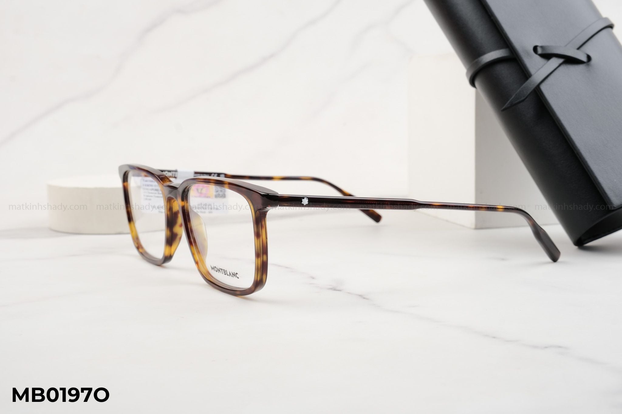  Montblanc Eyewear - Glasses - MB0197O 