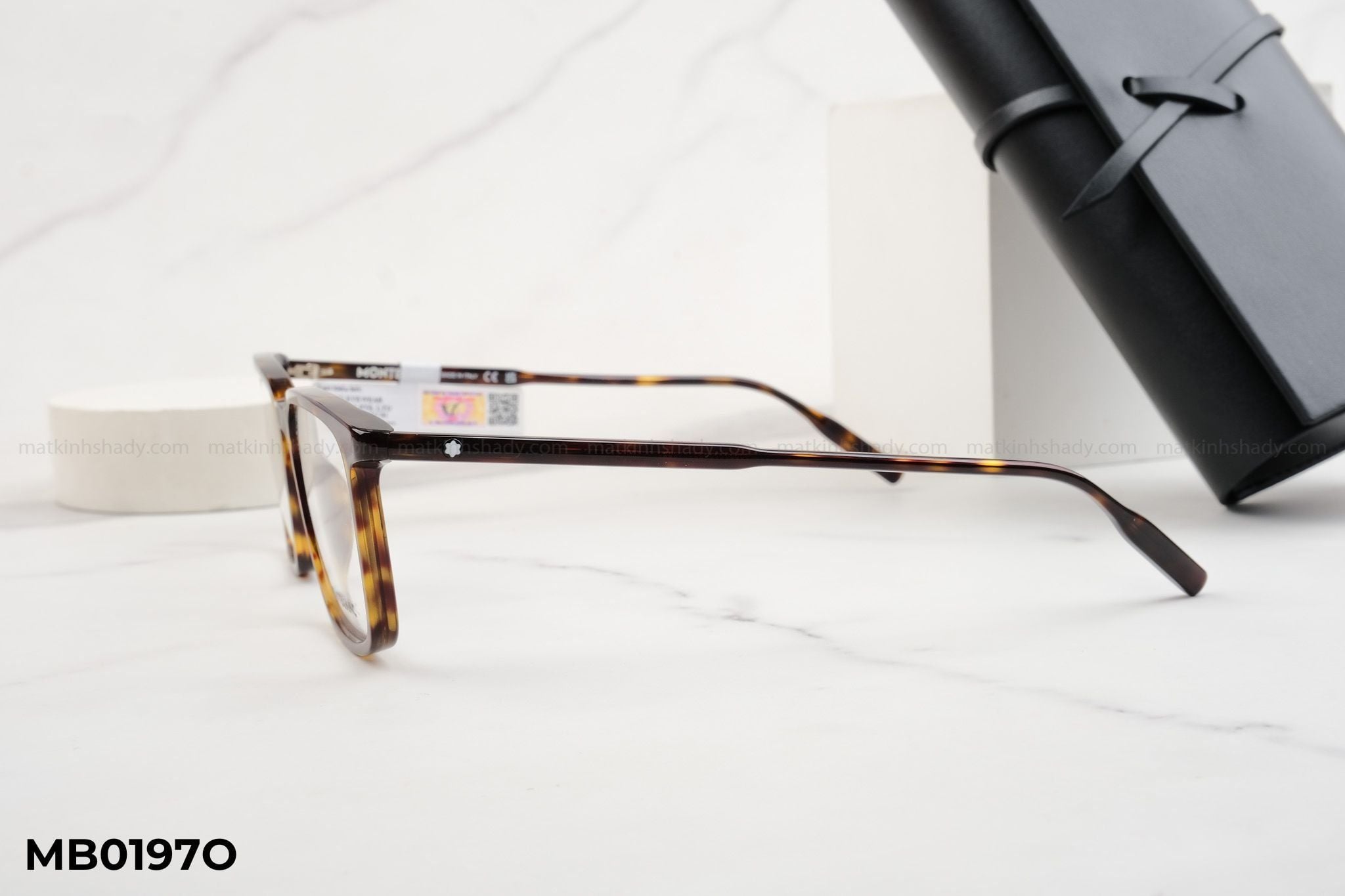  Montblanc Eyewear - Glasses - MB0197O 