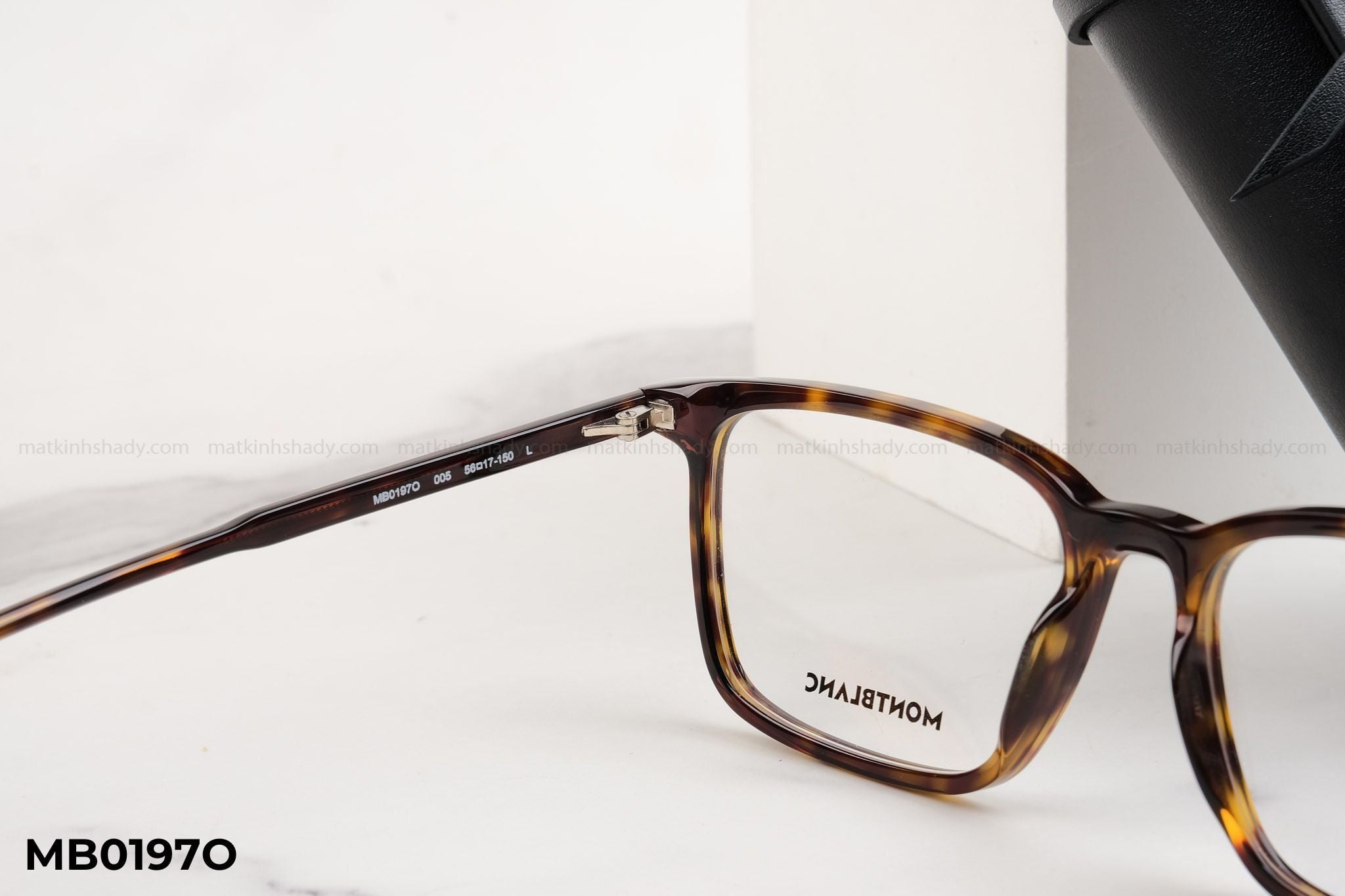  Montblanc Eyewear - Glasses - MB0197O 