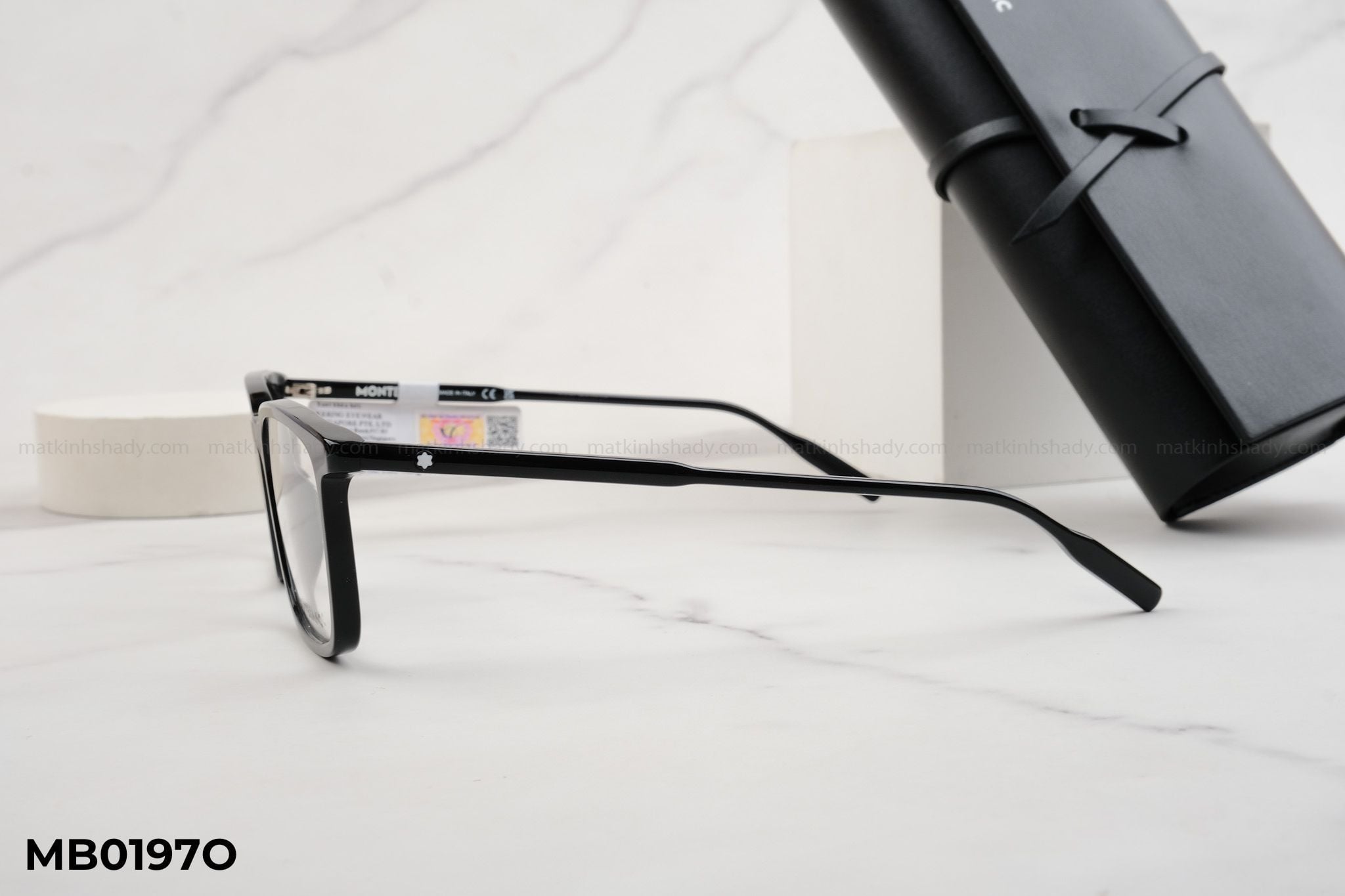  Montblanc Eyewear - Glasses - MB0197O 