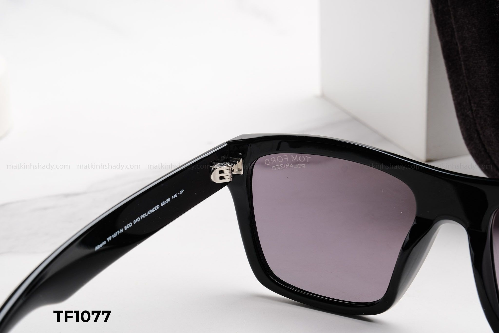  Tom Ford Eyewear - Sunglasses - TF1077 