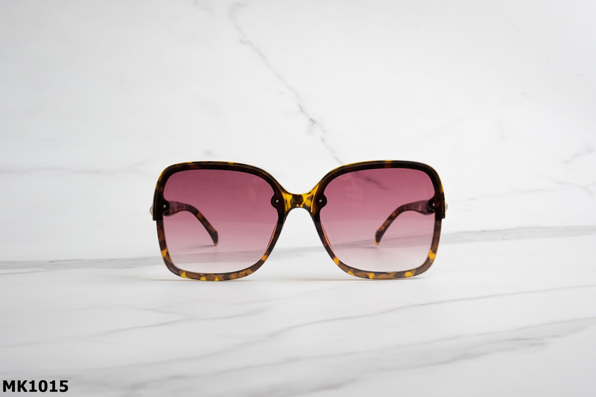  Kính Mát MK1015 