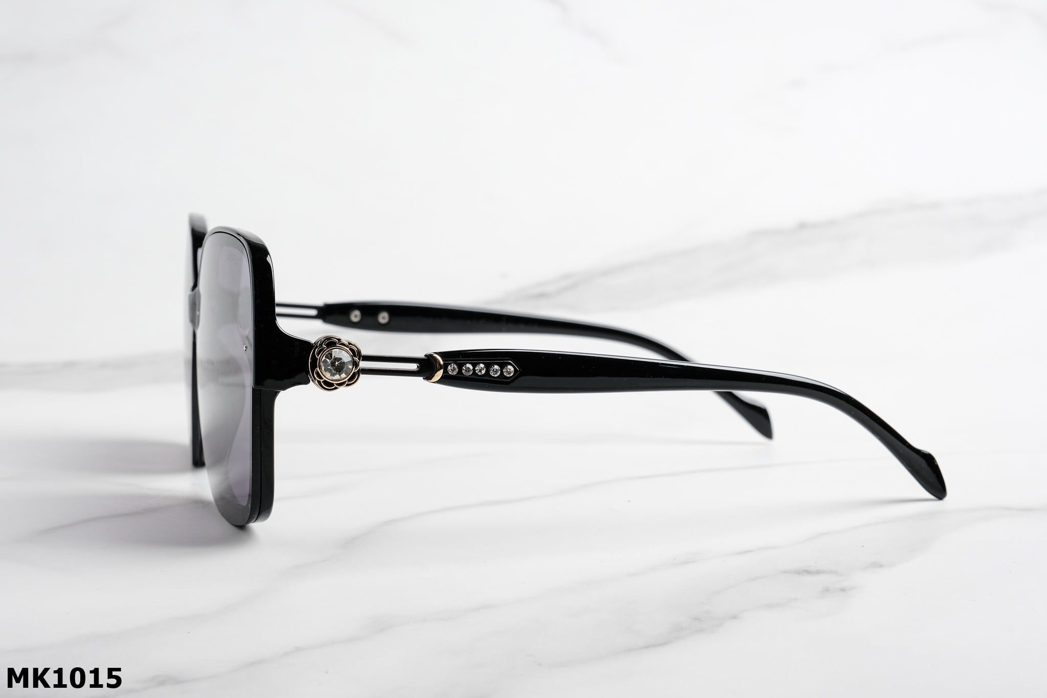  Kính Mát MK1015 