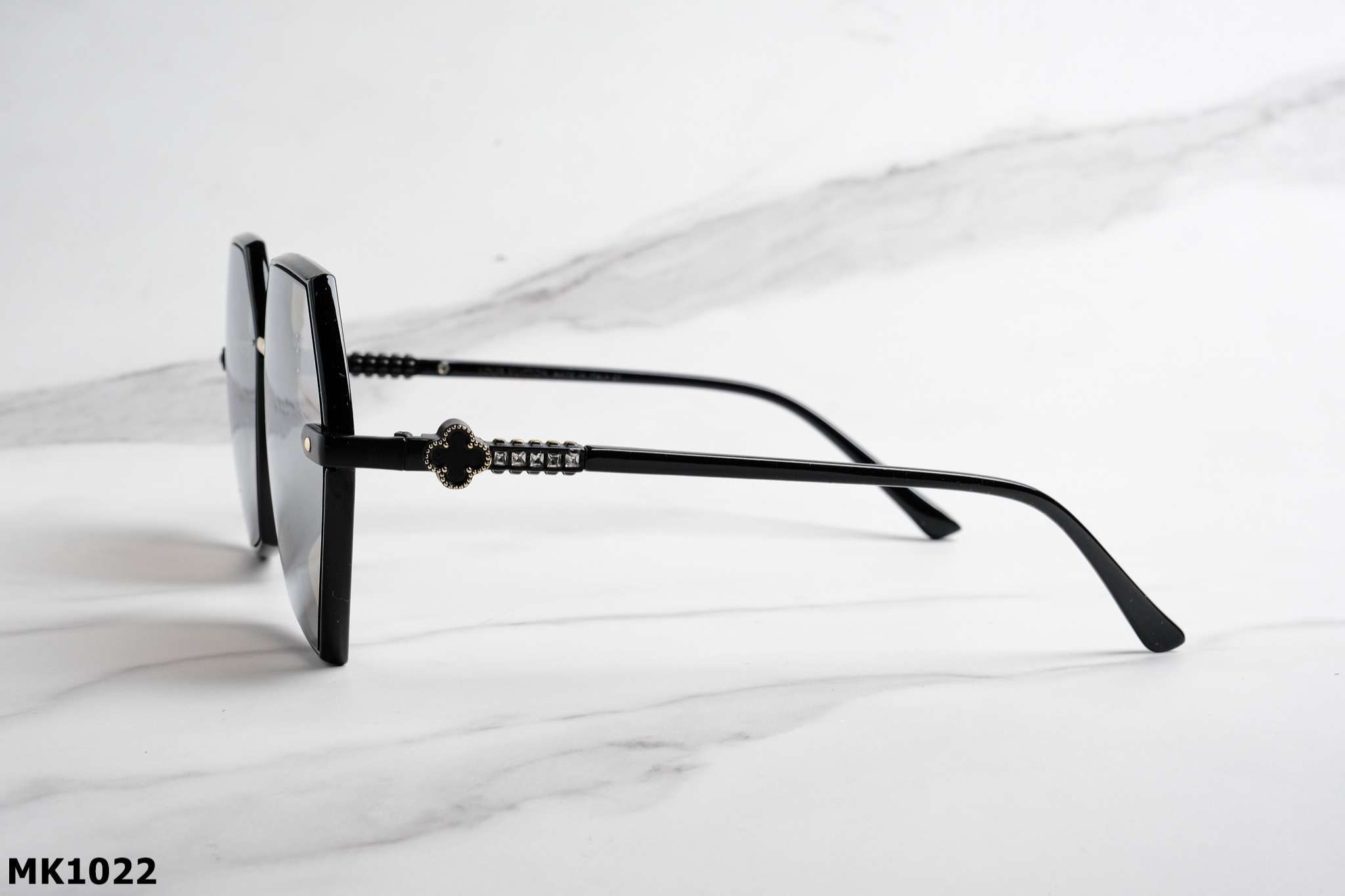  Kính Mát MK1022 