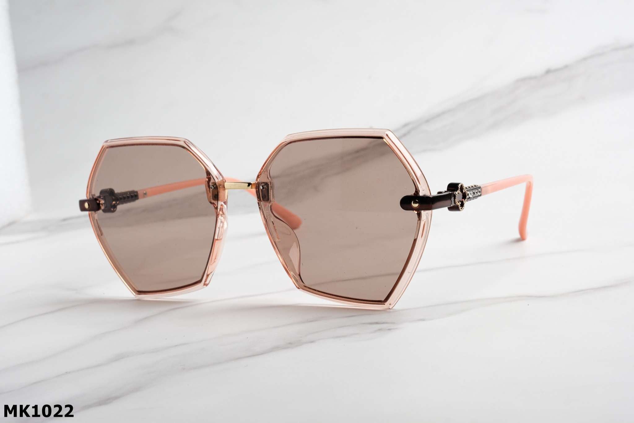  Kính Mát MK1022 
