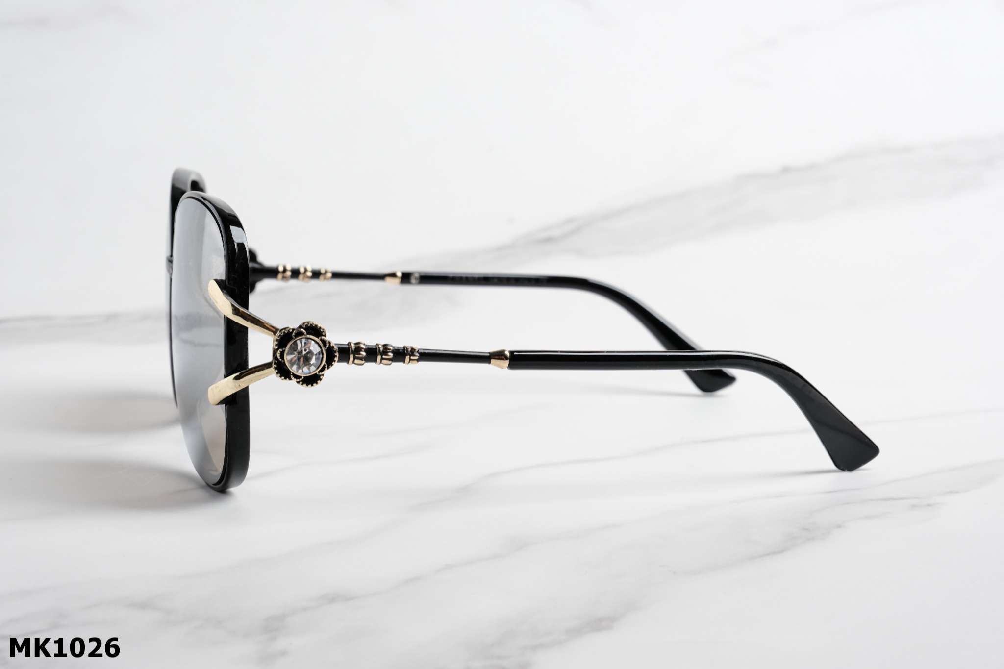  Kính Mát MK1026 