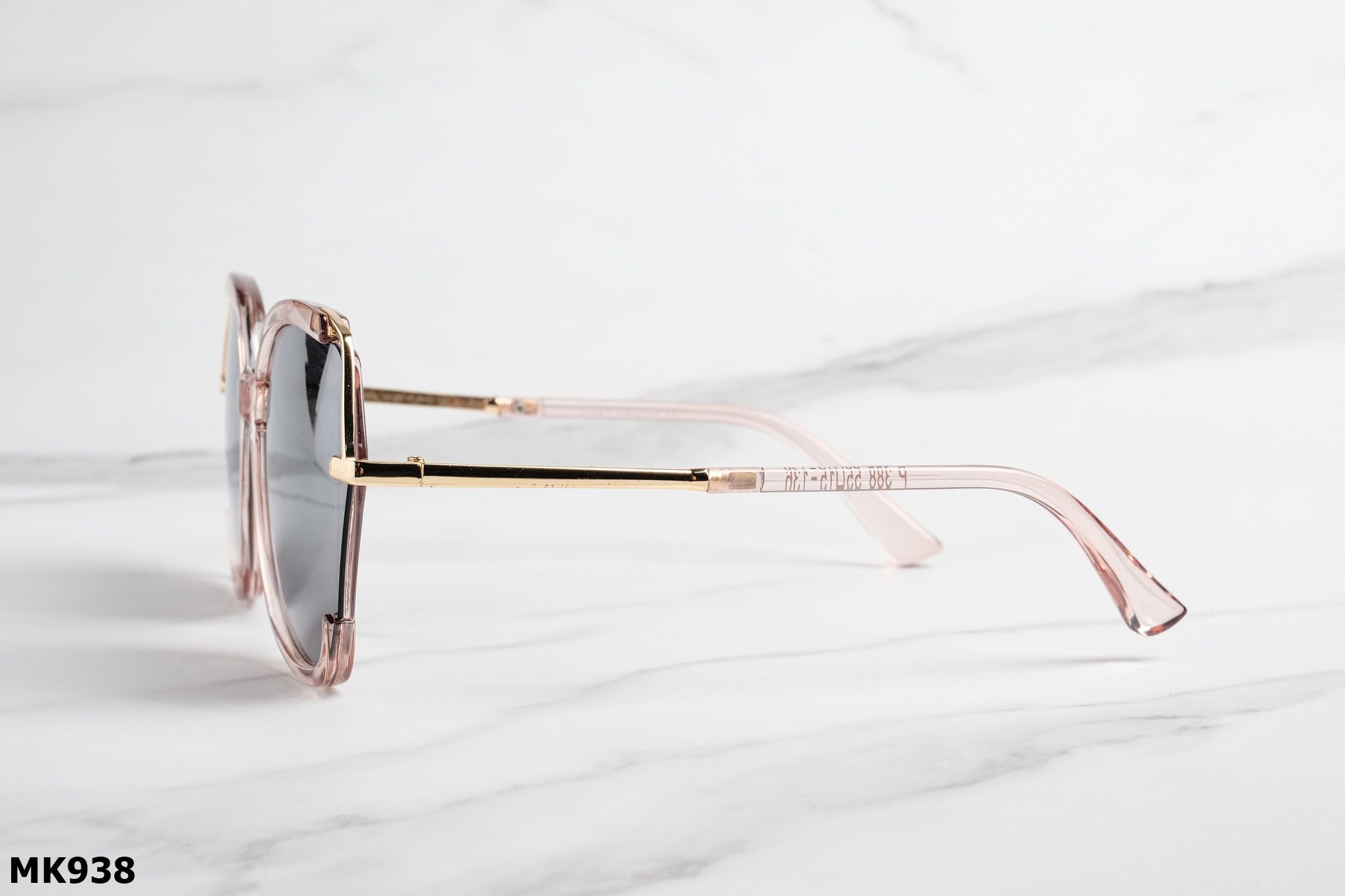  Kính Mát MK938 