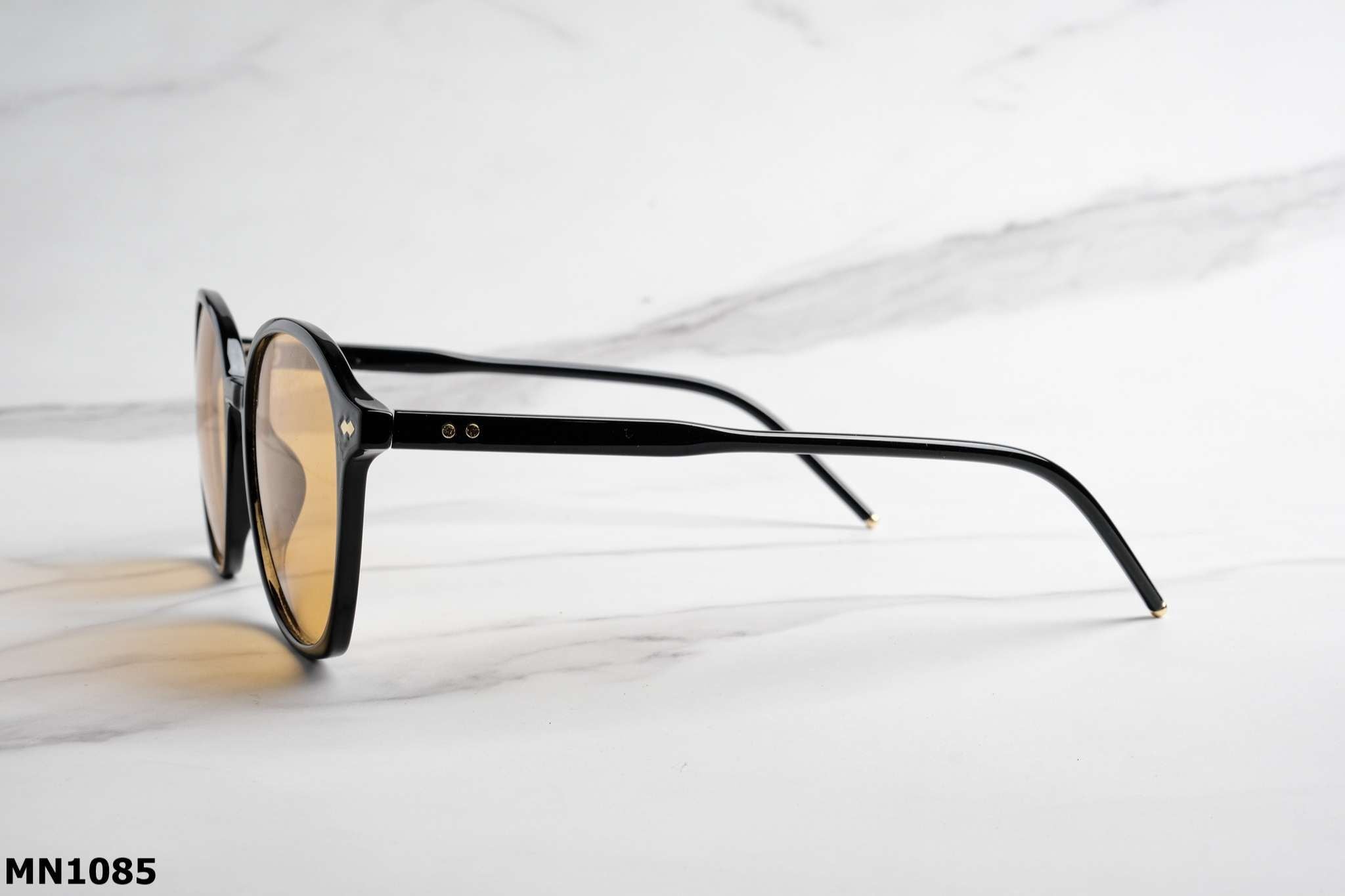  Kính Mát MN1085 