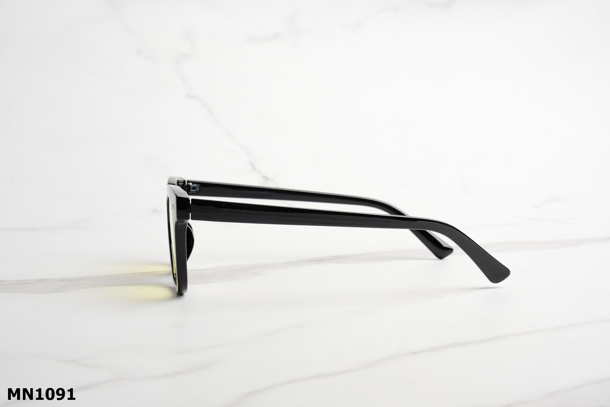  Kính Mát MN1091 