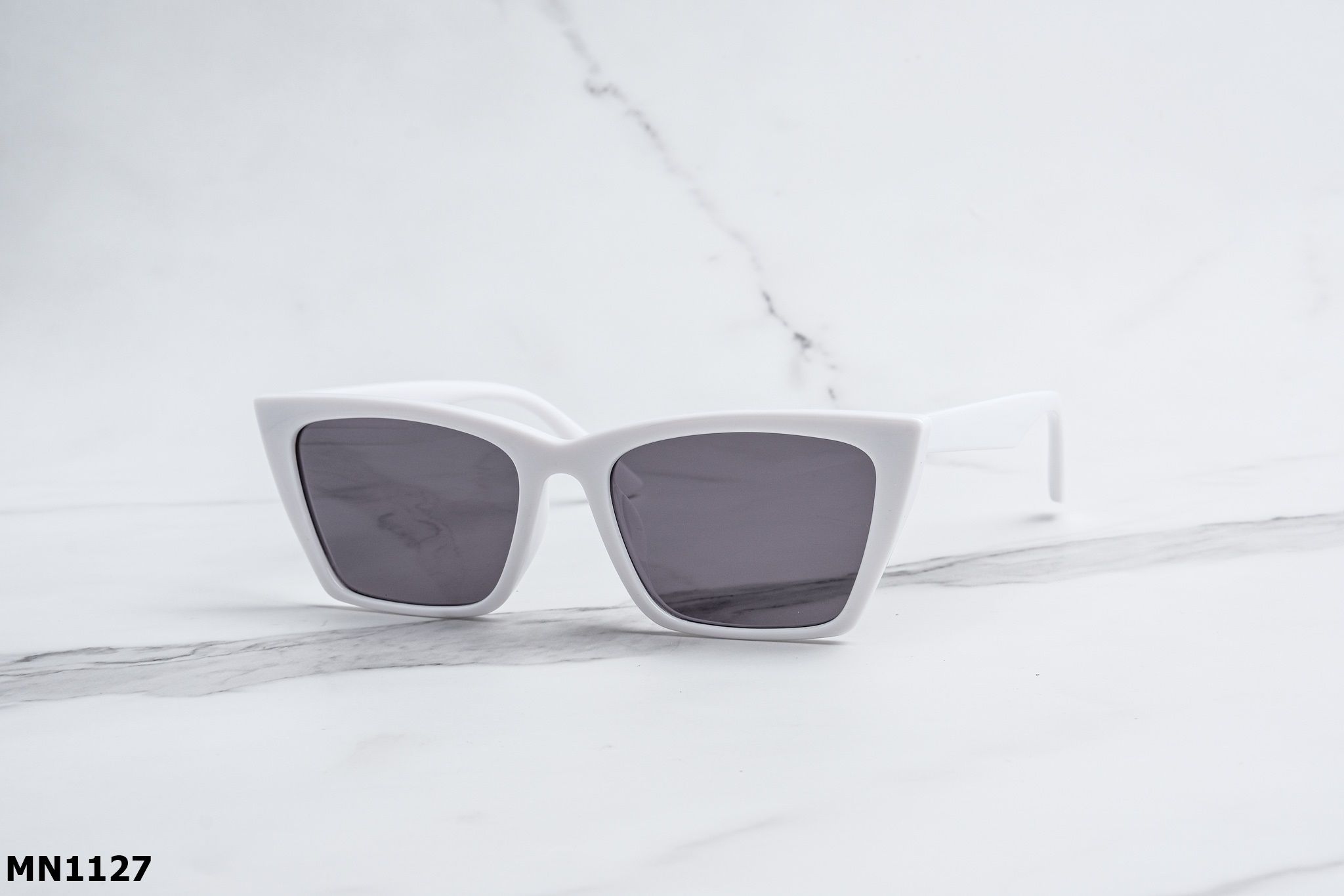  Kính Mát MN1127 