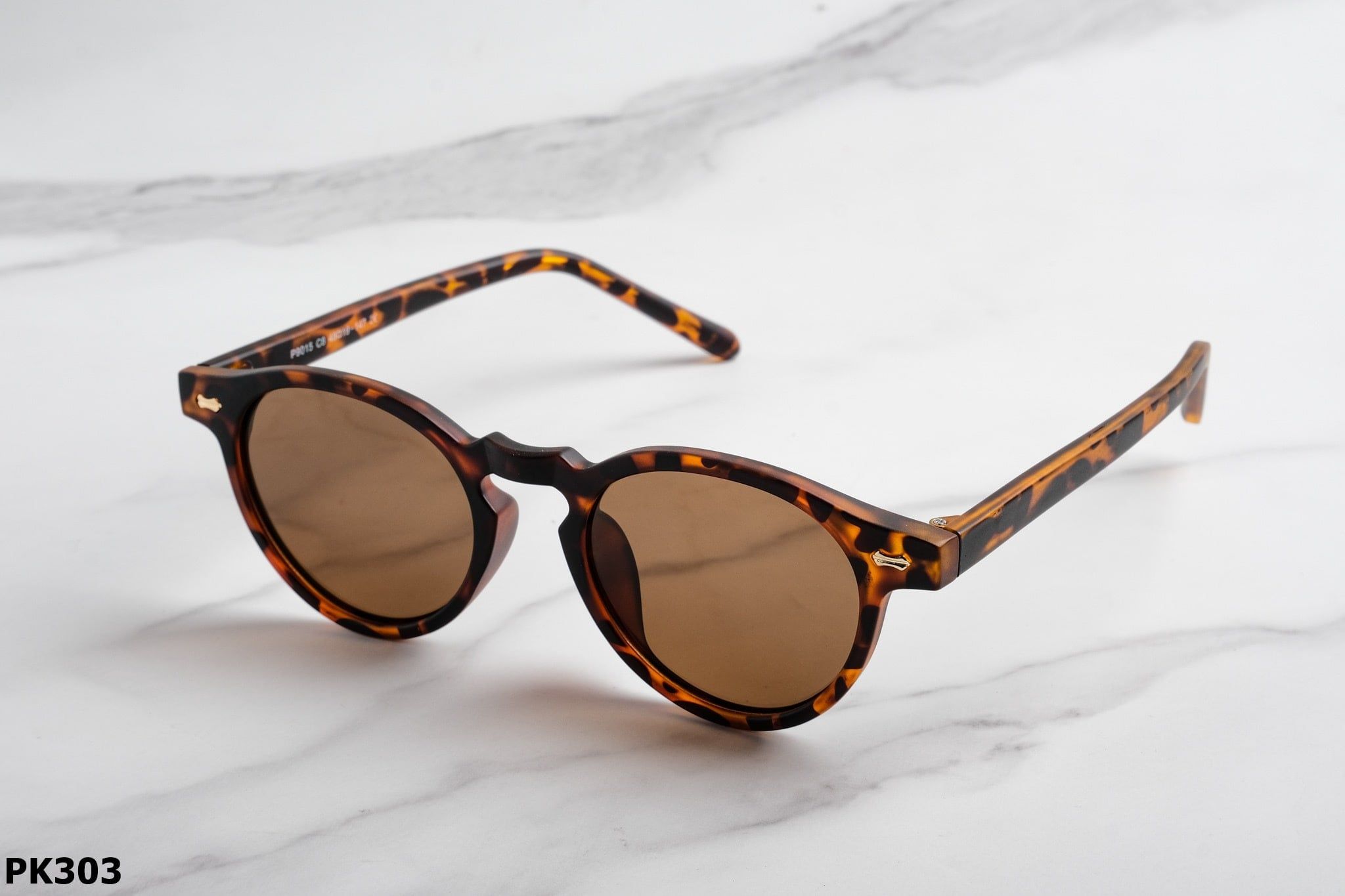  Kính Mát PK303 