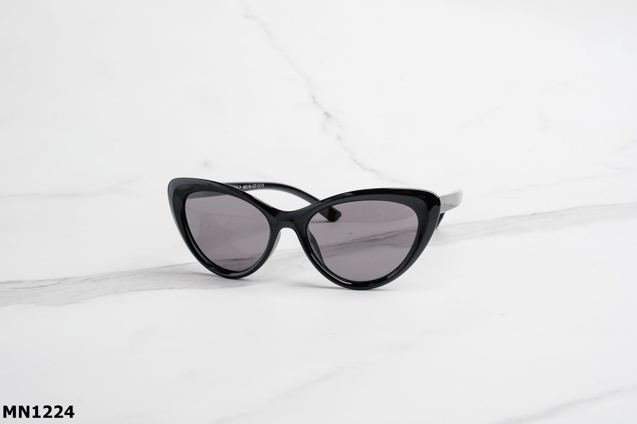  Kính Mát Trẻ Em MN1224 