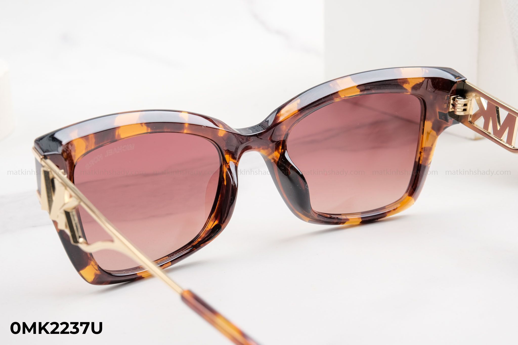 【送料&関税込】Michael Kors 0mk2237u Sunglasses Michael Kors Eyewear - Sunglasses - 0MK2237U