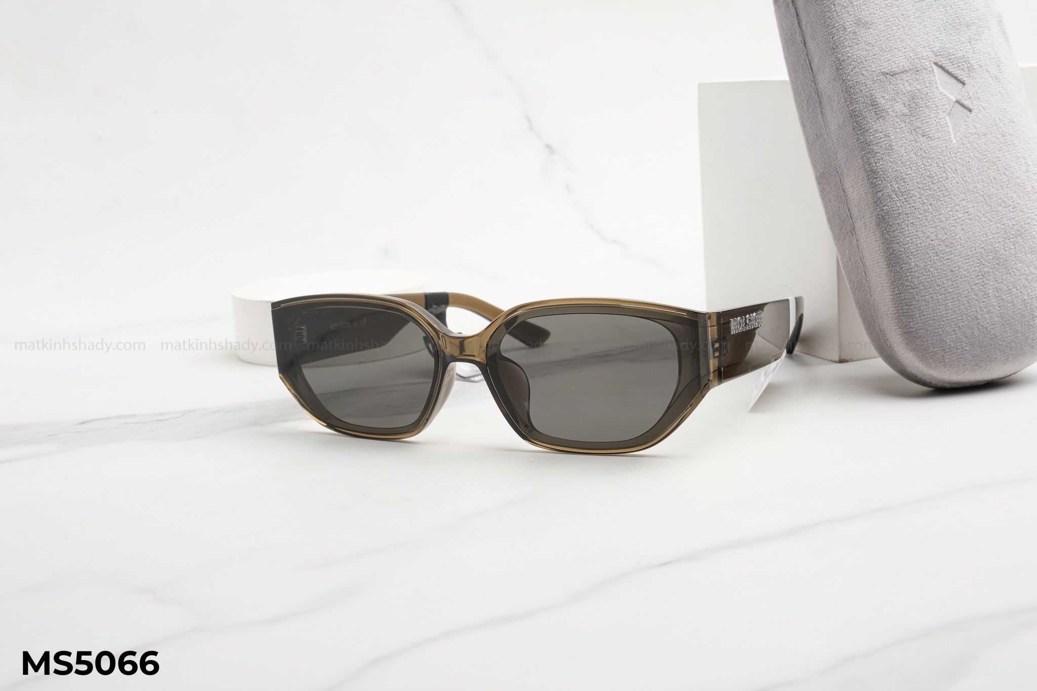  Molsion Eyewear - Sunglasses - MS5066 