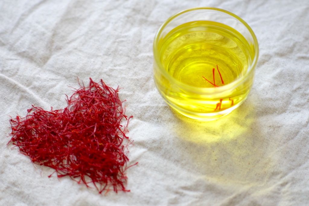 Hũ 1g Saffron (Nhụy hoa nghệ tây Tây Á chính hãng)