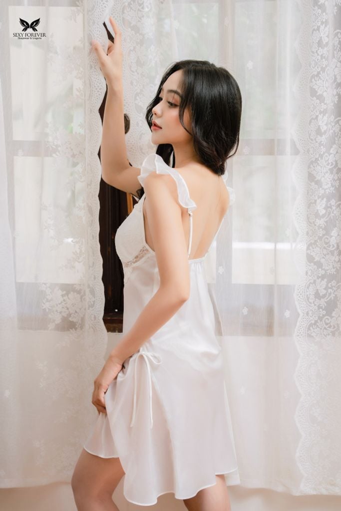 Váy ngủ Blanc