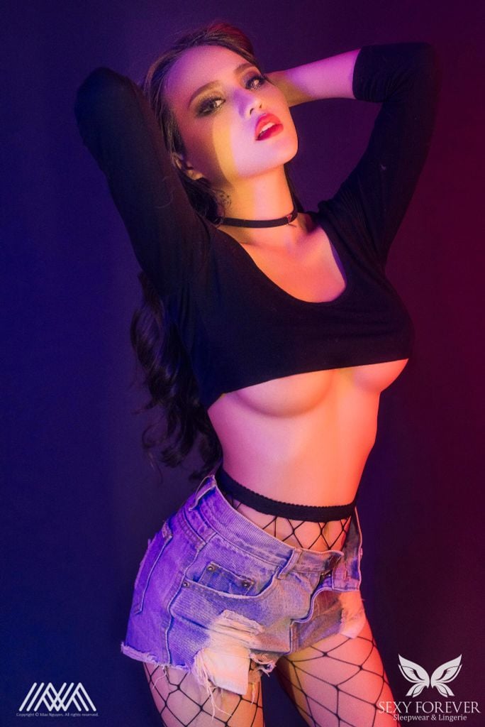 QUẦN TẤT LƯỚI