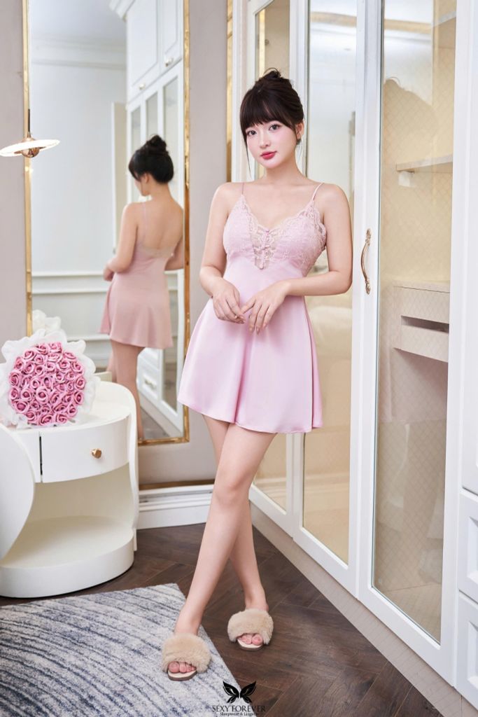 Váy ngủ Scarlet