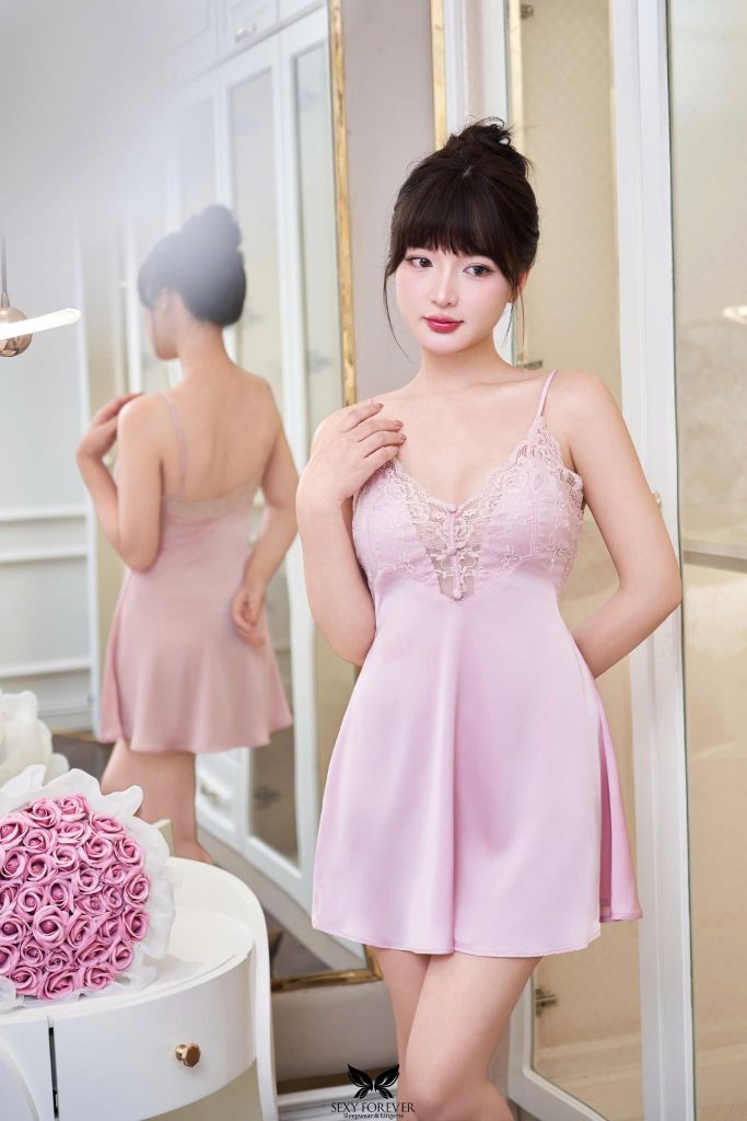 Váy ngủ Scarlet
