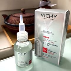 Tinh Chất H.A Hỗ Trợ Giảm Nếp Nhăn, Giúp Da Trông Căng Bóng Và Tăng Cường Độ Ẩm Cho Da Vichy LiftActiv Suppreme H.A Epidermic Filler 30ml