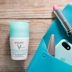 Lăn Khử Mùi Giúp Khô Thoáng Vùng Da Dưới Cánh Tay 48h Vichy Antiperspirant Deodorant 48h Kraftig Transpiration 50ml